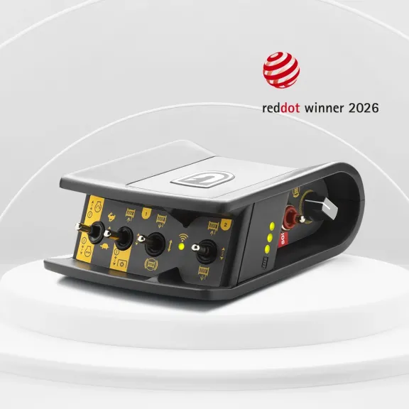 UNILINK prejel Red Dot 2026